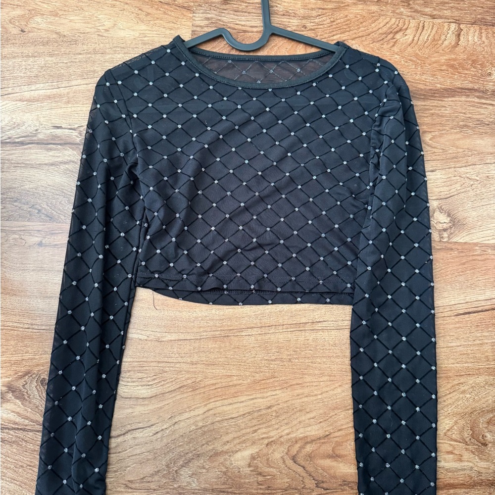 Black Diamond Patterned Crop Top
